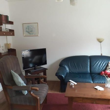 Vakantiehuisje In Centrum أوتمارسوم المظهر الخارجي الصورة