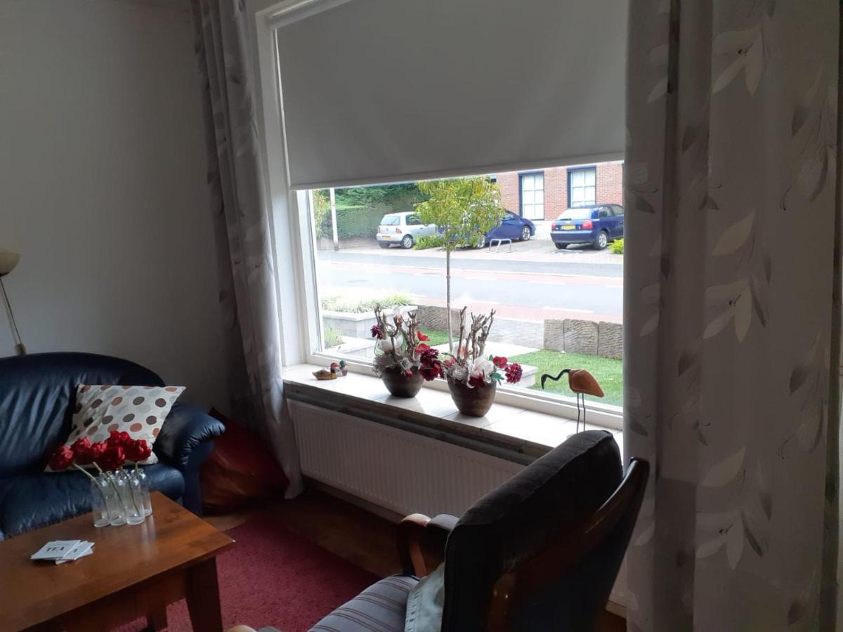 Vakantiehuisje In Centrum أوتمارسوم المظهر الخارجي الصورة
